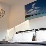 Dachgeschosswohnung Mit Klimaanlage-15min Vom Europa Park Entfernt Lejlighed Kenzingen