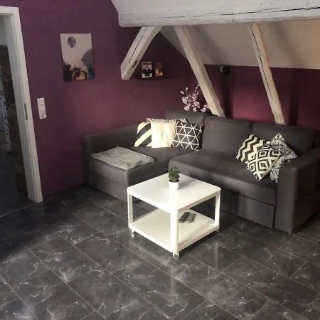 Dachgeschosswohnung-15min Vom Europa Park Entfernt Apartment *