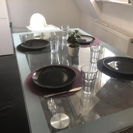 Dachgeschosswohnung-15min Vom Europa Park Entfernt Apartment *
