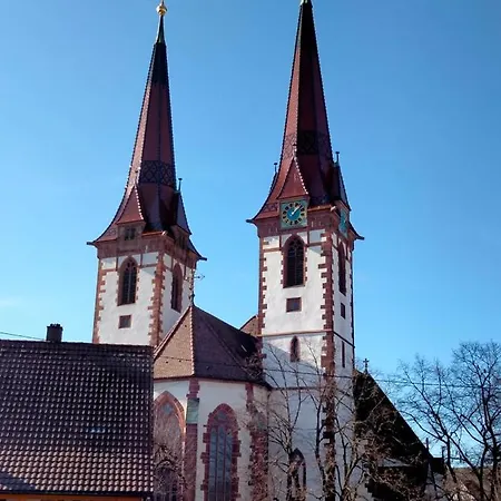 アパート Dachgeschosswohnung -15min Vom Europa Park Entfernt ケンツィンゲン
