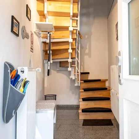 Dachgeschosswohnung Mit Klimaanlage-15min Vom Europa Park Entfernt