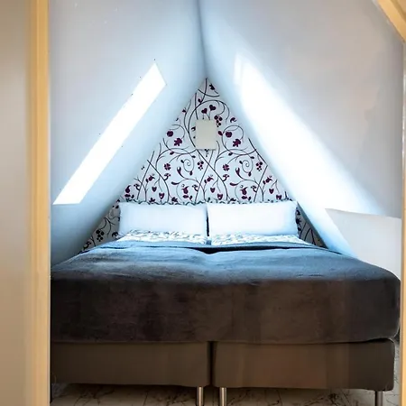 Daire Dachgeschosswohnung Mit Klimaanlage-15min Vom Europa Park Entfernt Kenzingen