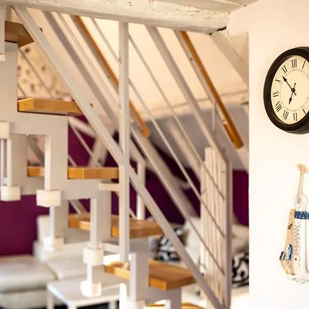 Dachgeschosswohnung Mit Klimaanlage-15min Vom Europa Park Entfernt *