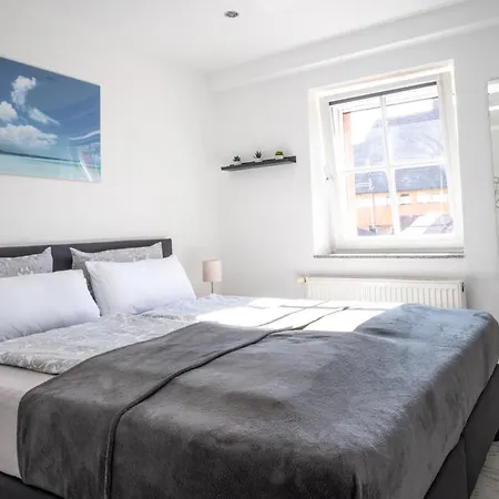 Dachgeschosswohnung Mit Klimaanlage-15min Vom Europa Park Entfernt * Kenzingen