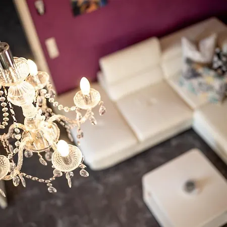 Dachgeschosswohnung Mit Klimaanlage-15min Vom Europa Park Entfernt